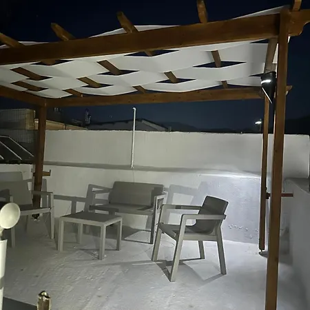 A & A Comfy Apartamento Calamata