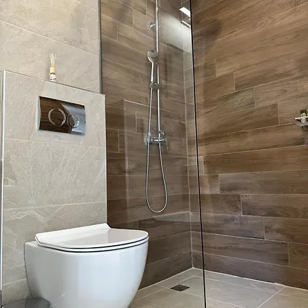 A&a Spacious * Kalamata